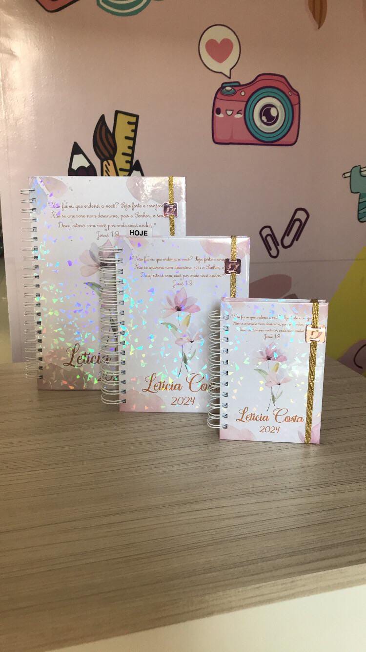 Combo Essencial de Papelaria: Caderno A4, Agenda e Bloquinho de Anotações - Image 3