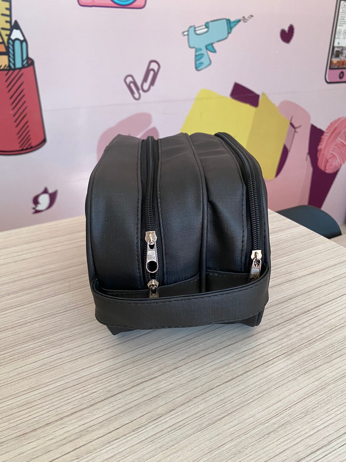 Bolsa Necessaire em Couro Sintético Personalizável - Image 4